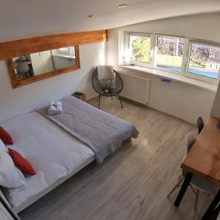 Beskidzka Quarto em Acomodações Particulares Szczyrk